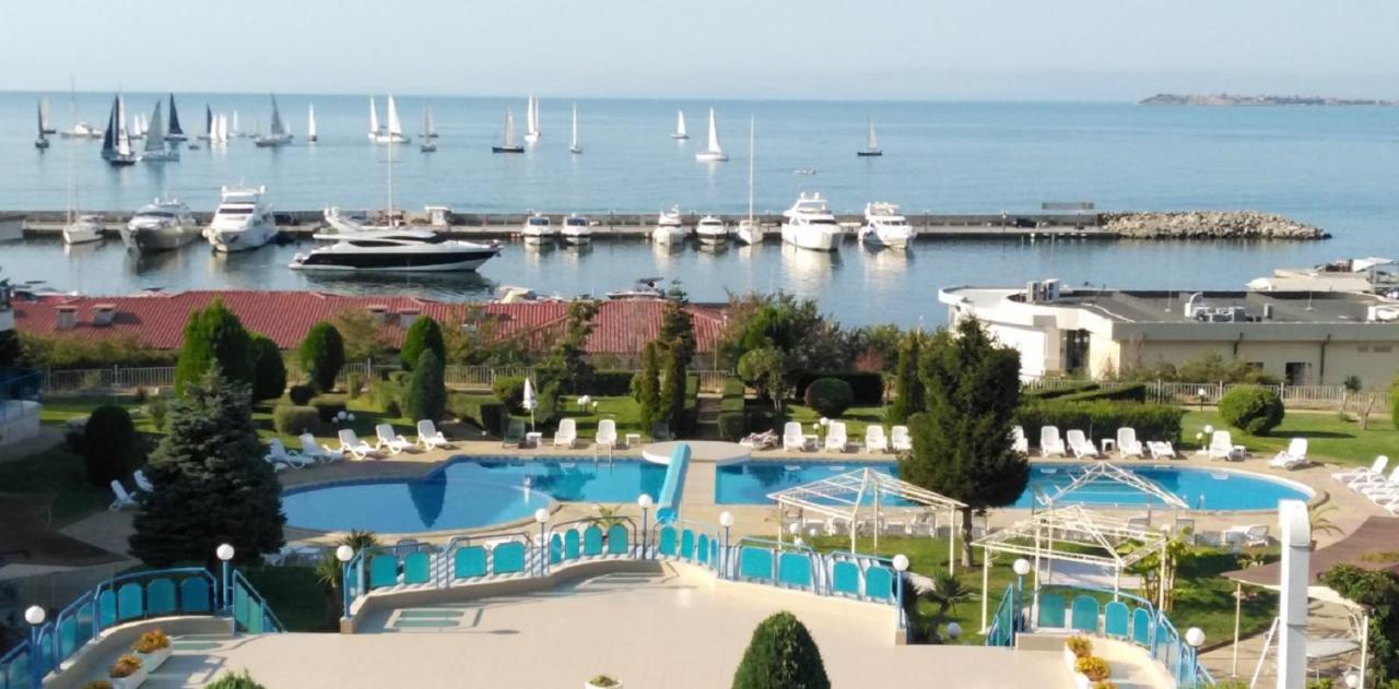 Riviera Complex 6 Hotel Sveti Vlas Exterior photo